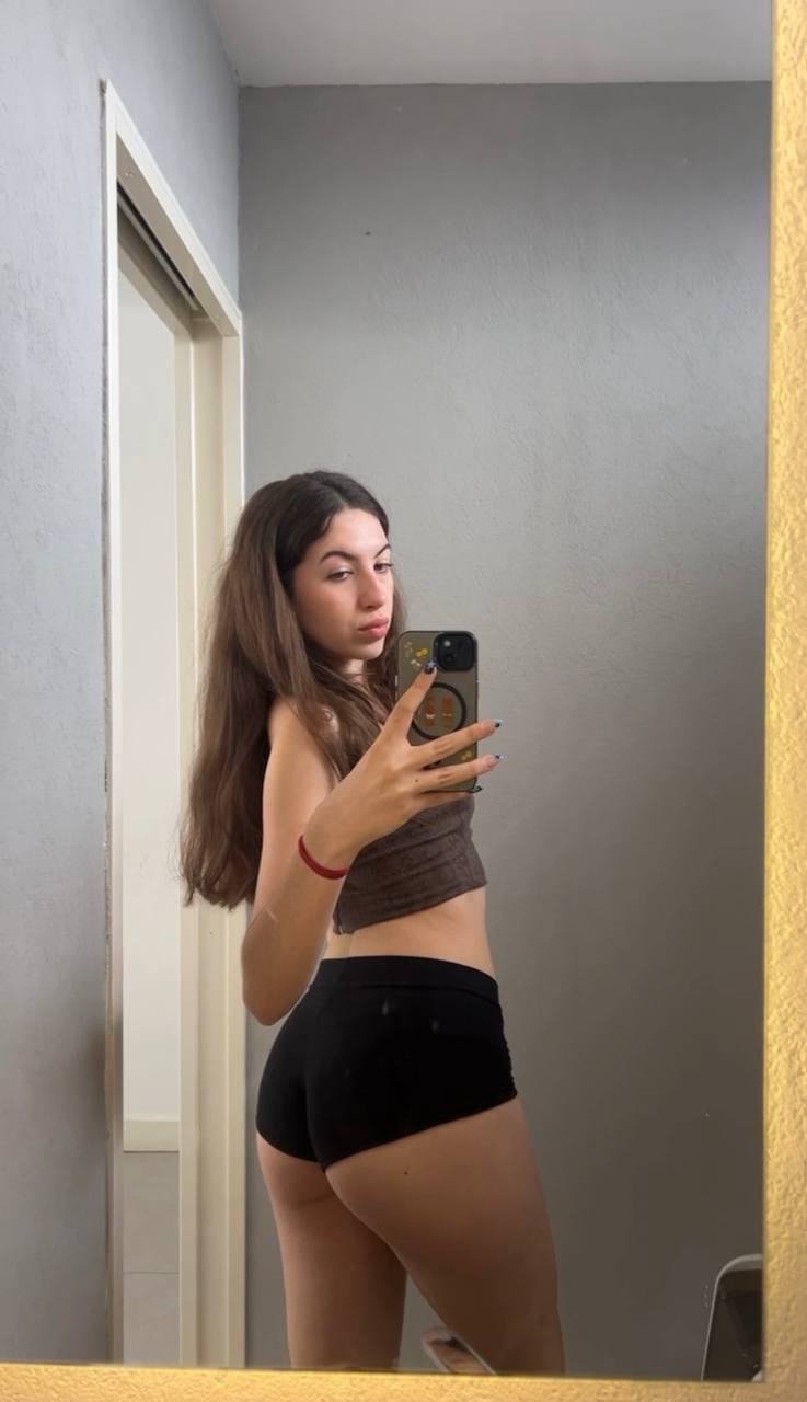 Amber in her underwear in Kuantan